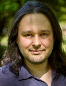Dr Michał Drahus